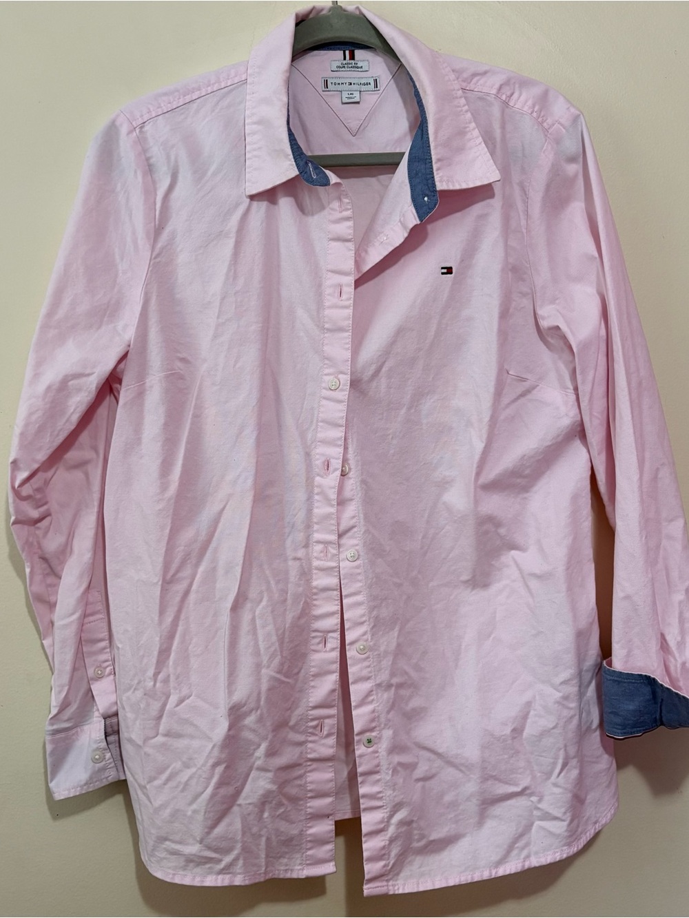 Tommy Hilfiger Light Pink Long-Sleeve Button Shirt with Chambray Trim